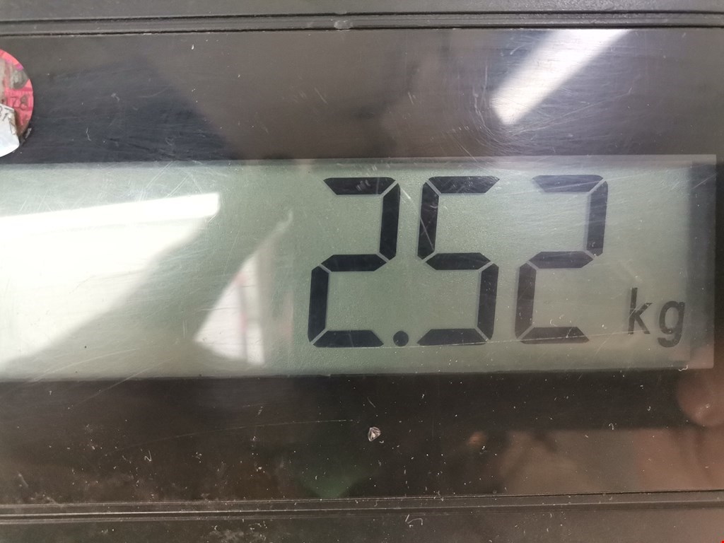 Стекло двери переднее левое PEUGEOT 307 2001-2008