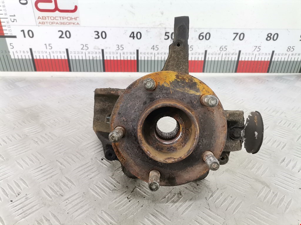 Ступица передняя левая FORD Focus II 2005-2011