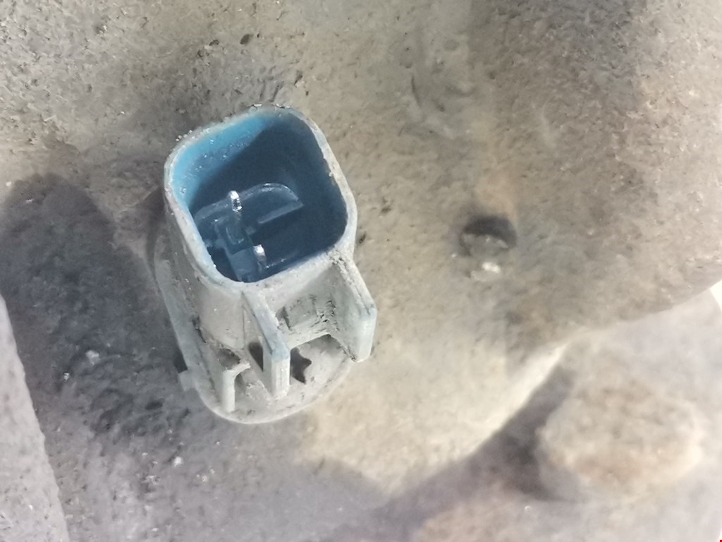 Ступица передняя левая FORD Focus II 2005-2011