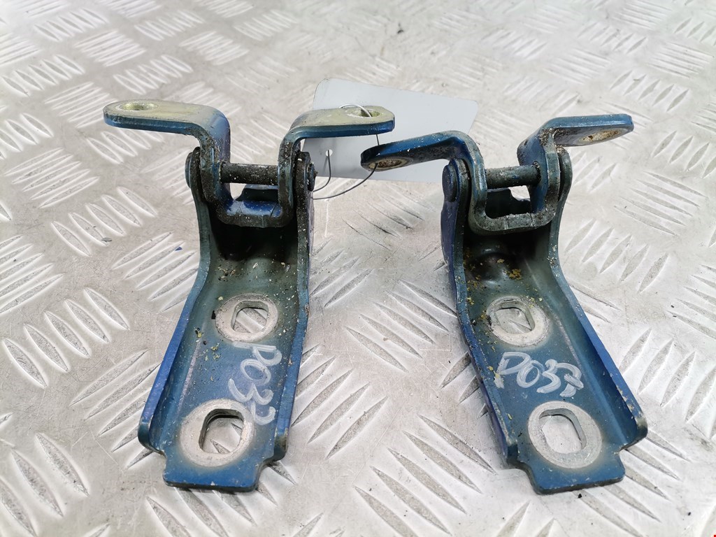 Петля двери передней правой Chevrolet Cruze 2 (J300) (2008-2016)