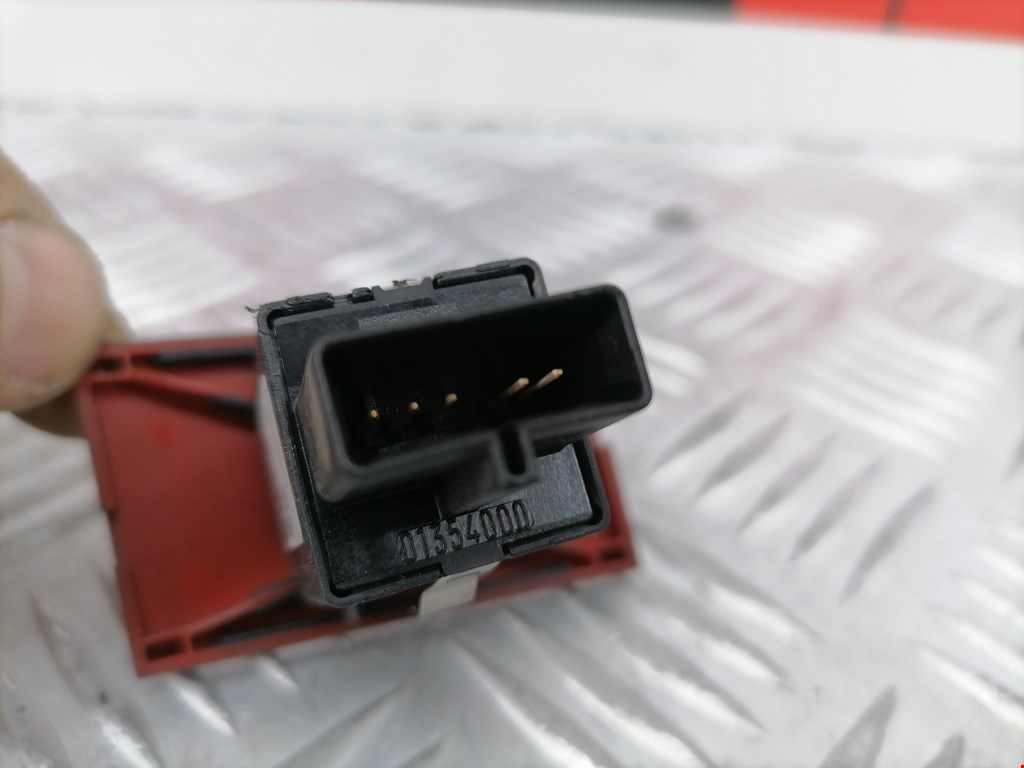 Кнопка аварийной сигнализации (аварийки) OPEL Signum 2003-2008