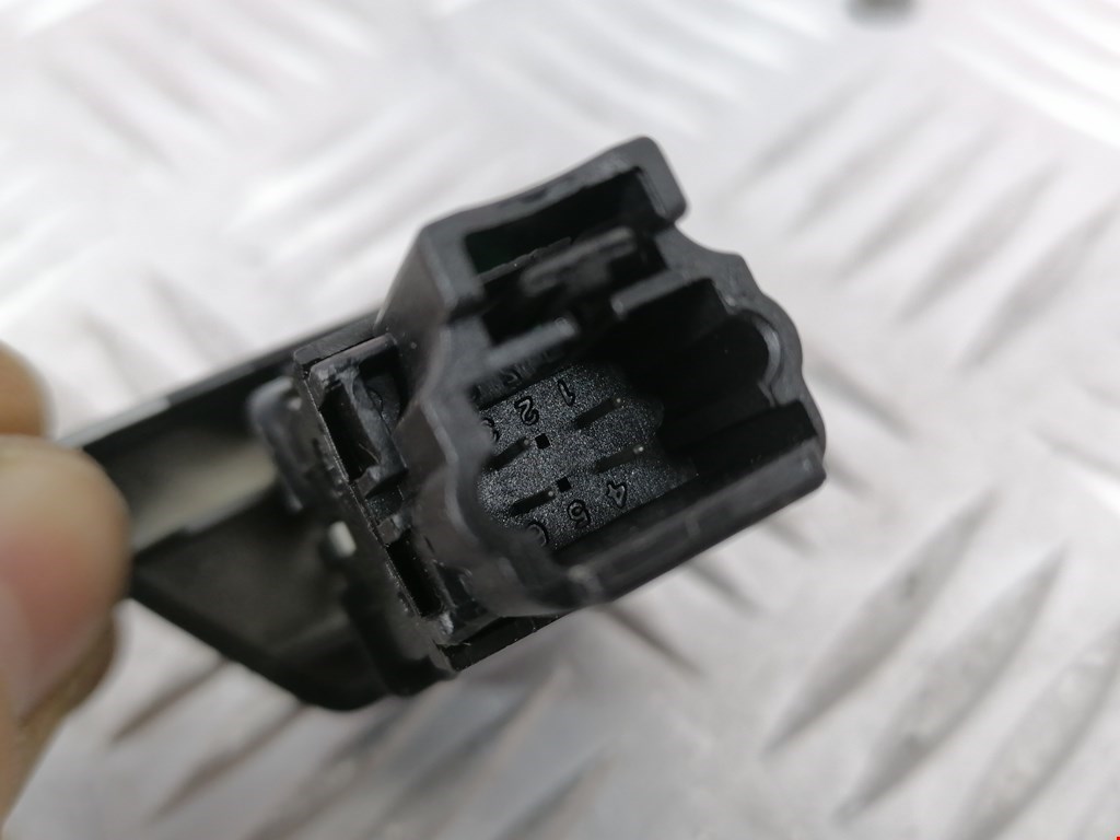 Кнопка центрального замка PEUGEOT 307 2001-2008