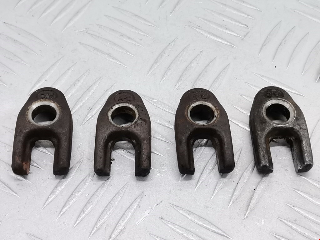 Кронштейн форсунки RENAULT Clio 1998-2008