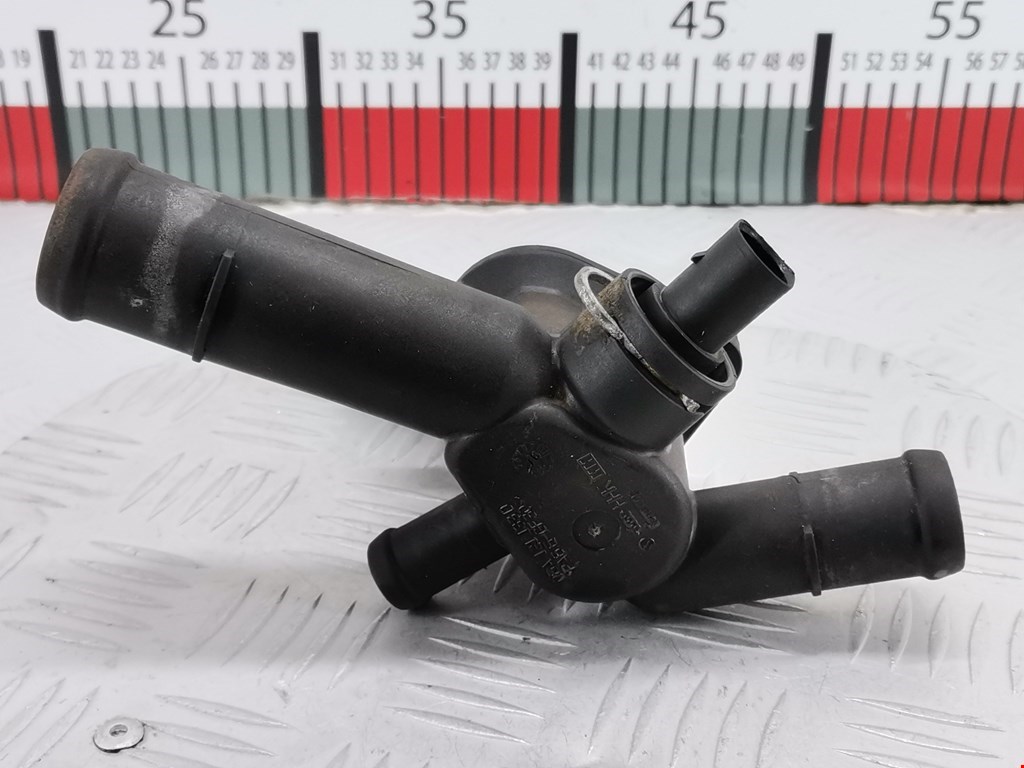 Тройник системы охлаждения VOLKSWAGEN Bora 1998-2005