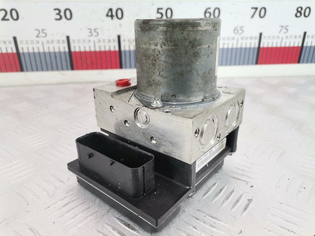 Блок ABS (насос) BMW X1 E84 2009-2015