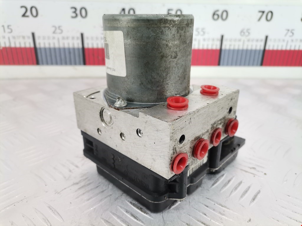 Блок ABS (насос) BMW X1 E84 2009-2015