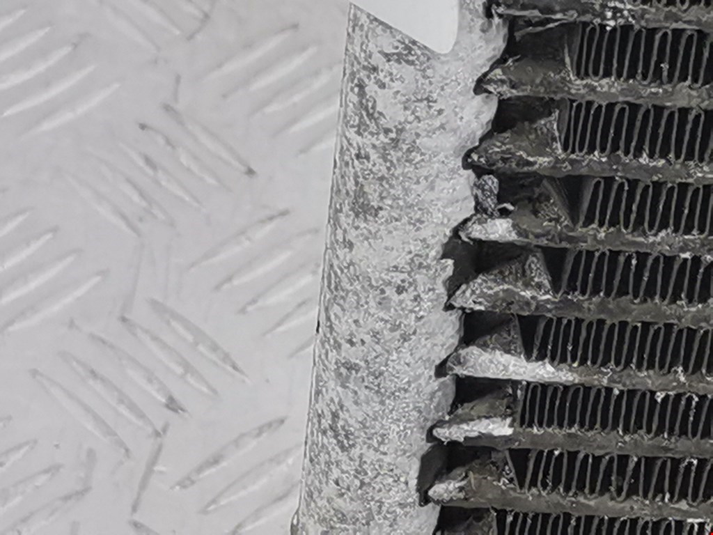 Радиатор кондиционера MITSUBISHI Sigma 1990-1996