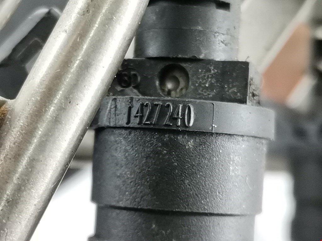 Форсунка дизельная электрическая BMW 5er 5 серия E39 1995-2004