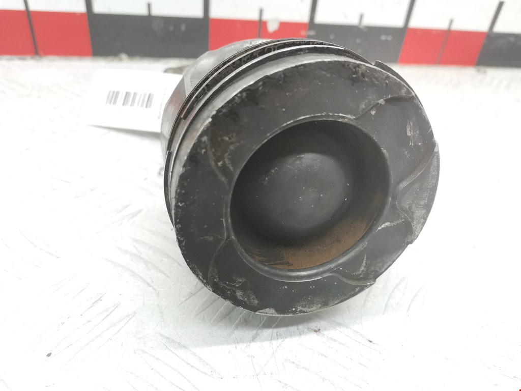 Поршень с шатуном TOYOTA Avensis 2003-2008