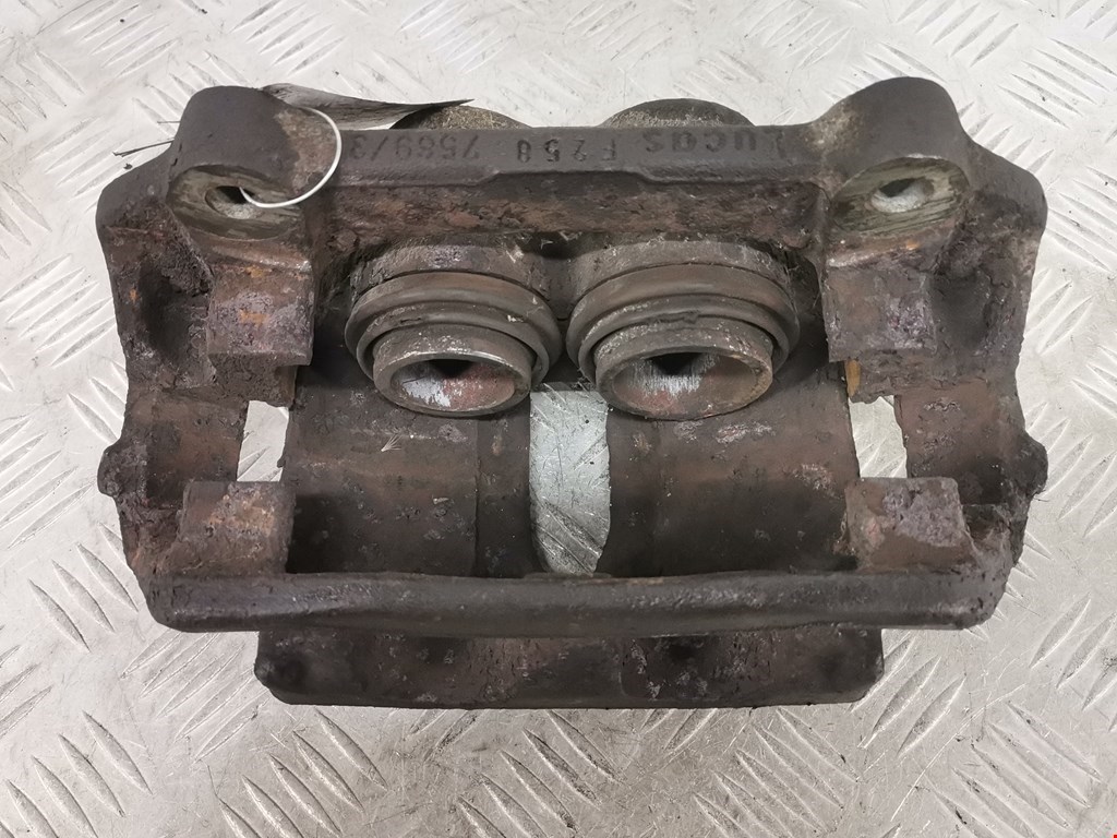 Суппорт передний левый RENAULT Trafic II 2001-2014