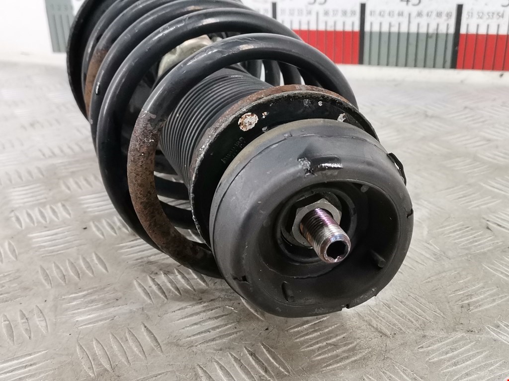 Амортизатор передний правый VOLKSWAGEN Bora 1998-2005