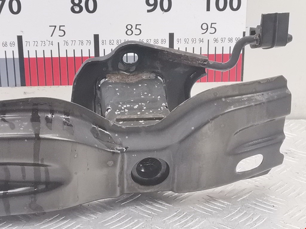 Усилитель заднего бампера (задний) BMW X1 E84 2009-2015