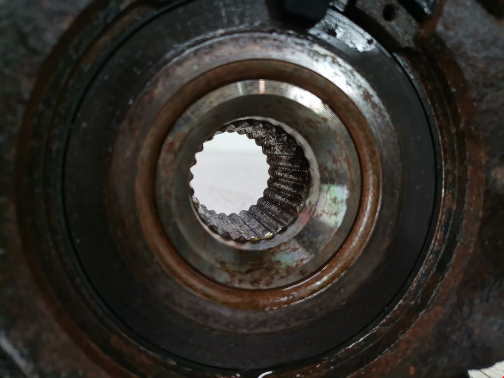 Ступица передняя левая PEUGEOT 307 2001-2008