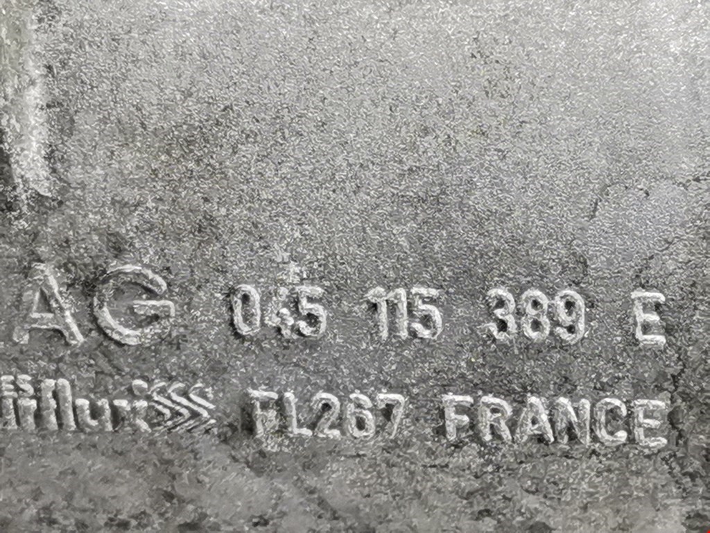 Корпус масляного фильтра VOLKSWAGEN Touran 2003-2010