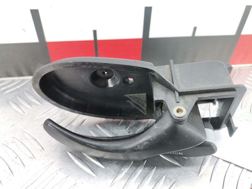 Ручка дверная передняя внутренняя правая FORD Focus I 1998-2005