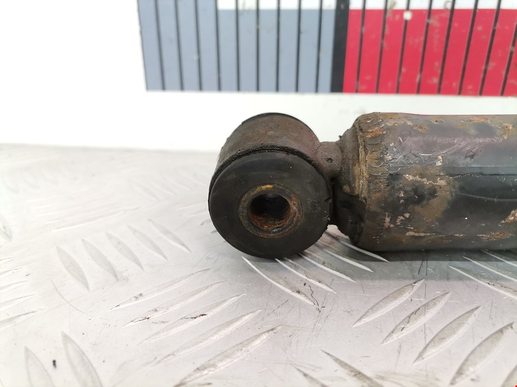 Амортизатор задний правый VOLKSWAGEN Bora 1998-2005