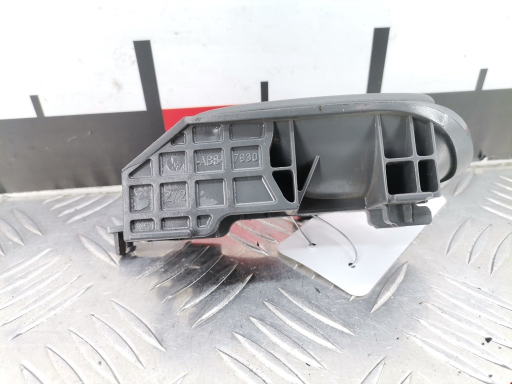 Ручка дверная задняя внутренняя левая TOYOTA Aygo AB10 2005-2014