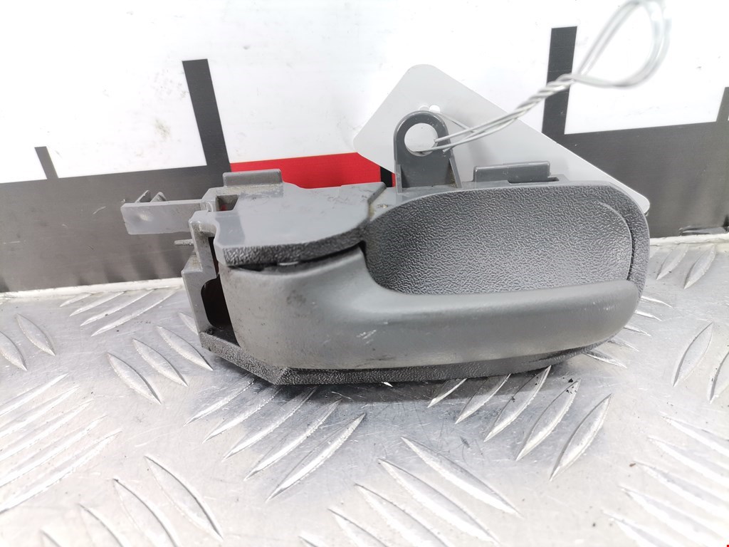 Ручка дверная задняя внутренняя левая TOYOTA Aygo AB10 2005-2014