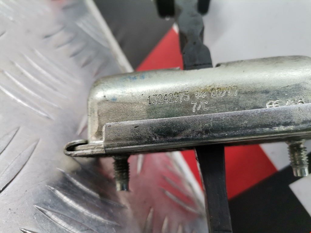 Ограничитель открывания двери OPEL Corsa D 2006-2014