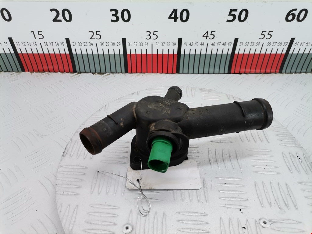 Тройник системы охлаждения VOLKSWAGEN Golf IV 1997-2003