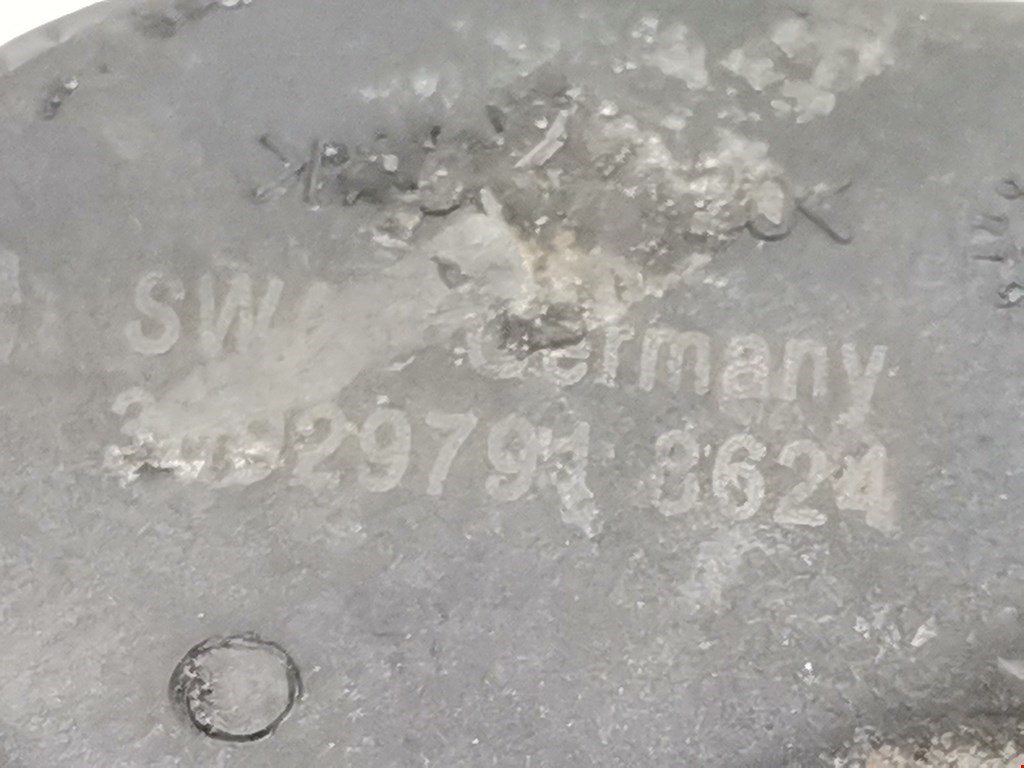 Тройник системы охлаждения VOLKSWAGEN Golf IV 1997-2003