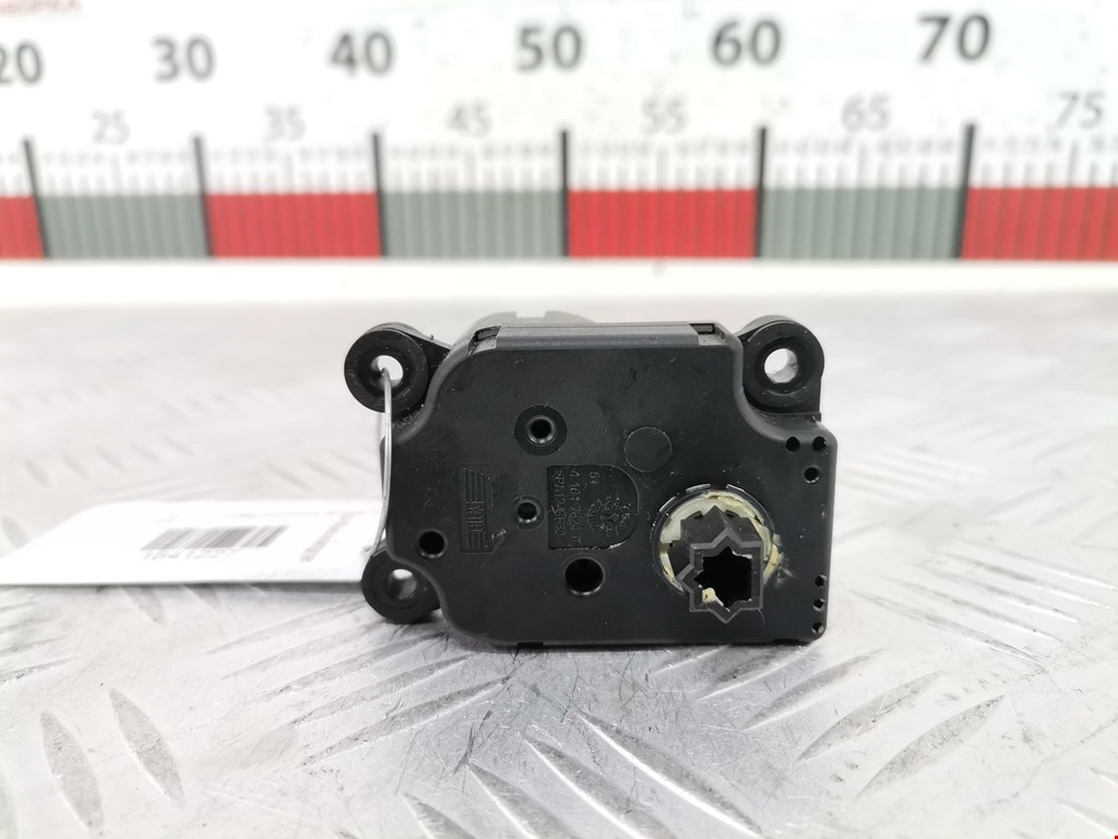 Моторчик заслонки печки FORD Focus II 2005-2011