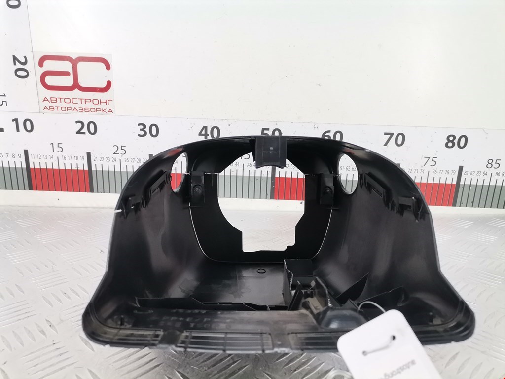 Кожух рулевой колонки TOYOTA Prius III XW30 2009-2015