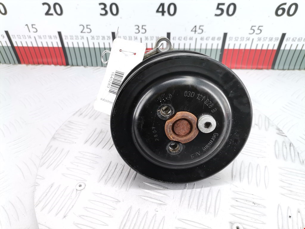 Насос водяной (помпа) SKODA Fabia MK2 5J 2007-2014