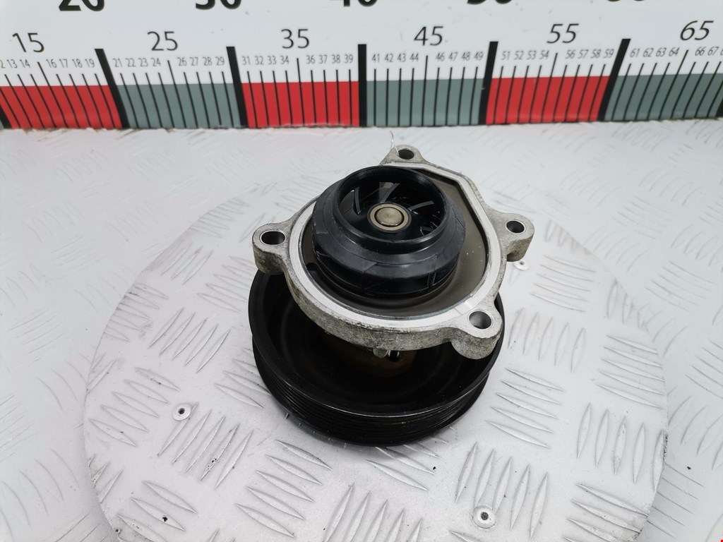 Насос водяной (помпа) SKODA Fabia MK2 5J 2007-2014