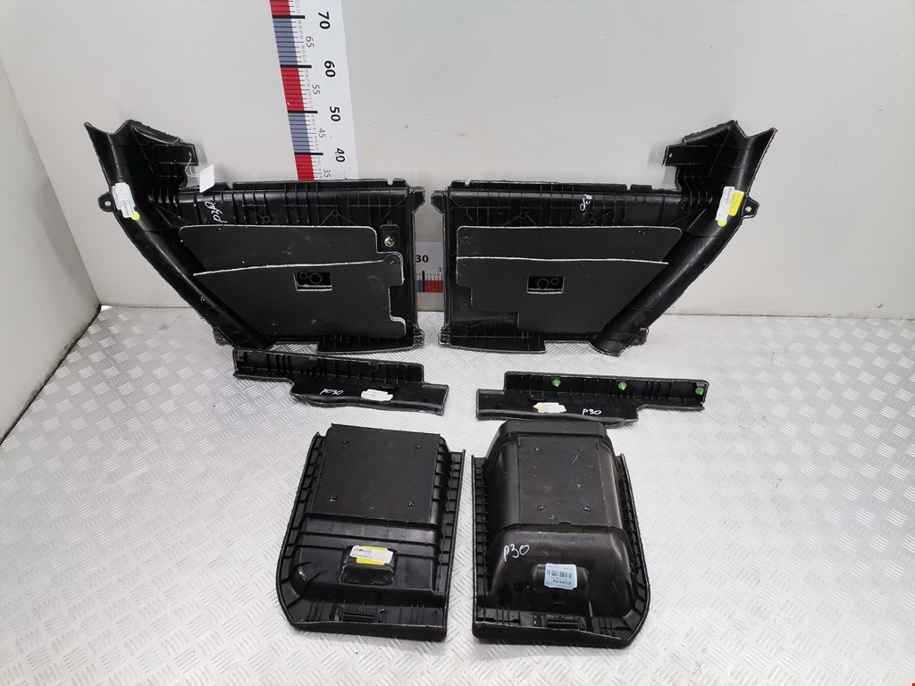 Обшивка багажника BMW X5 E70 2007-2013