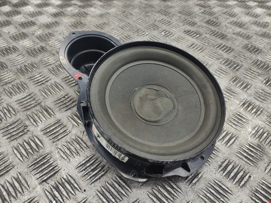 Динамик Volkswagen Passat 6 (2005-2010)