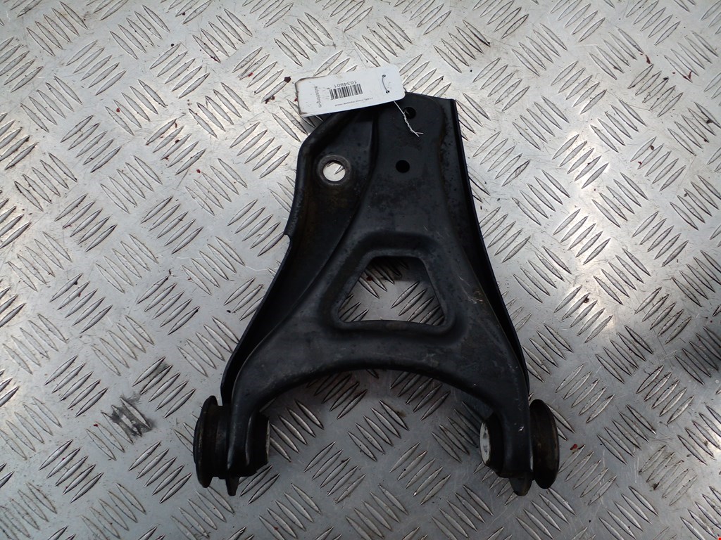 Рычаг передний левый RENAULT Kangoo 1997-2008