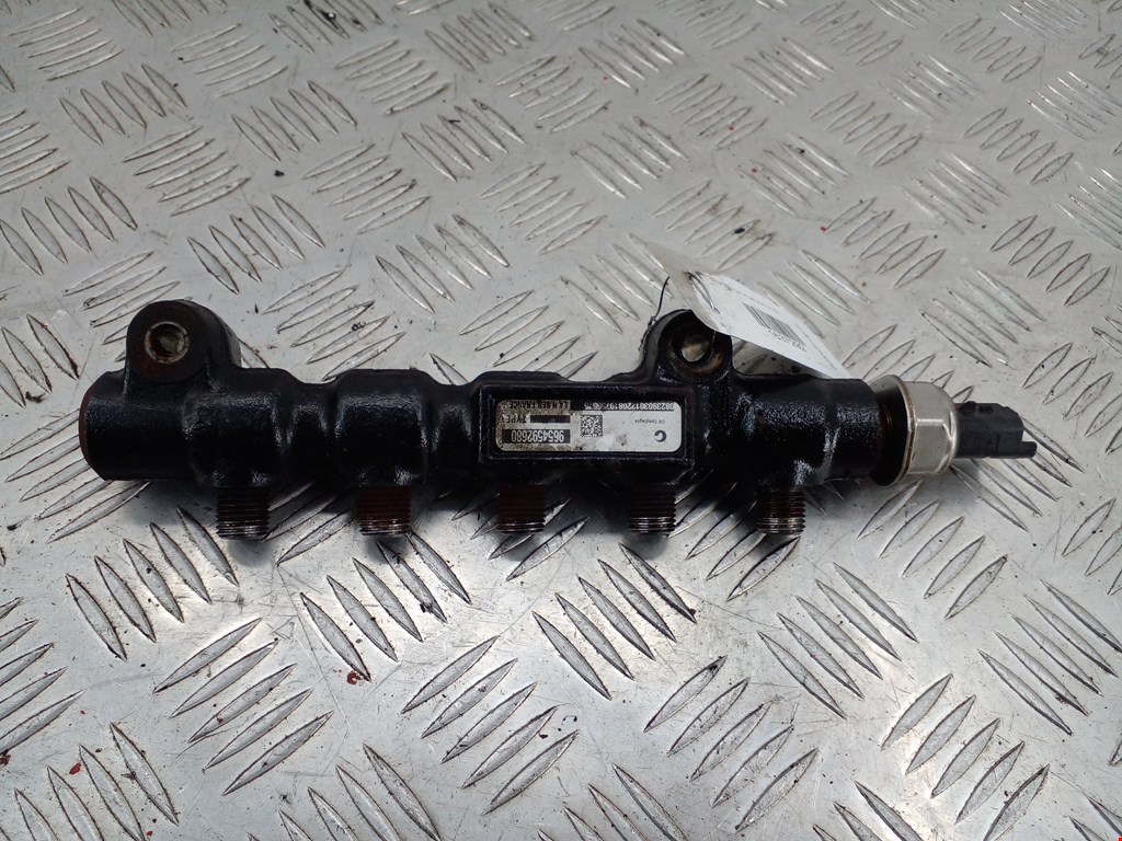 Датчик давления топлива Ford Focus 2 (2004-2011)