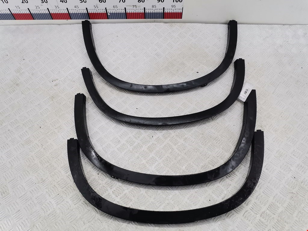 Накладка (молдинг) крыла заднего левого BMW X1 (E84) (2009-2015)