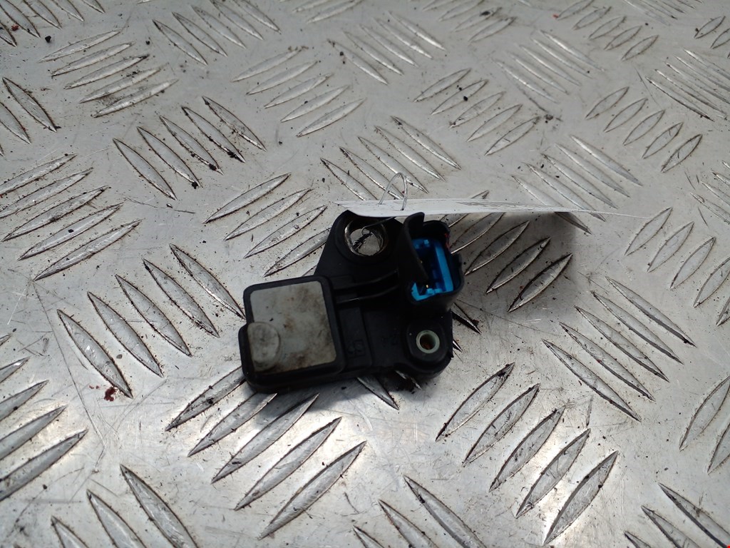 Датчик положения коленвала FORD Focus II 2005-2011