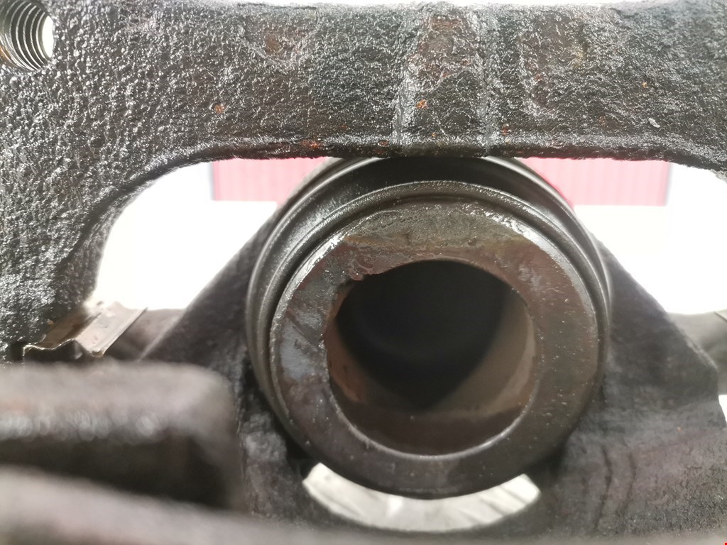 Суппорт передний правый CHEVROLET Cruze 2009-2015