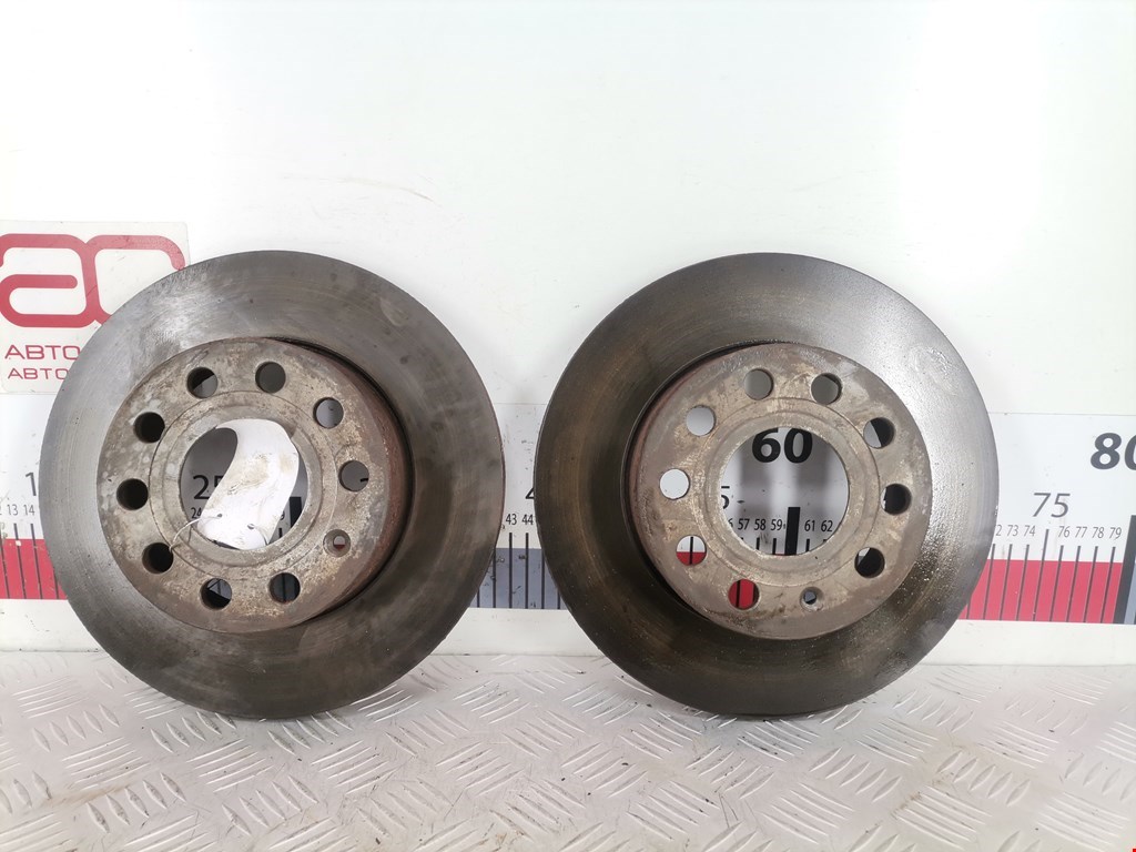 Диск тормозной задний VOLKSWAGEN Touran 2003-2010