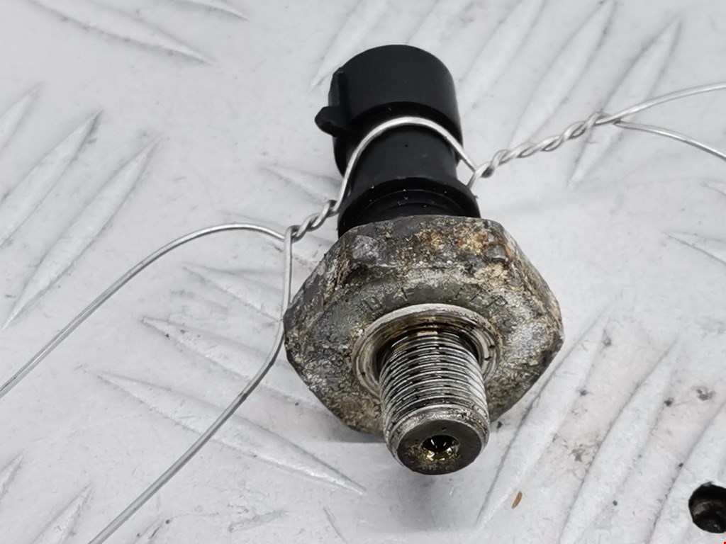 Датчик давления масла OPEL Zafira B 2005-2012