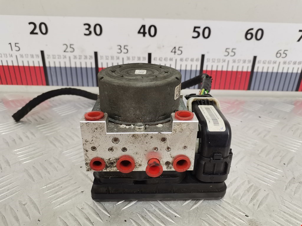 Блок ABS (насос) CITROEN C4 Cactus 2014-н.в.