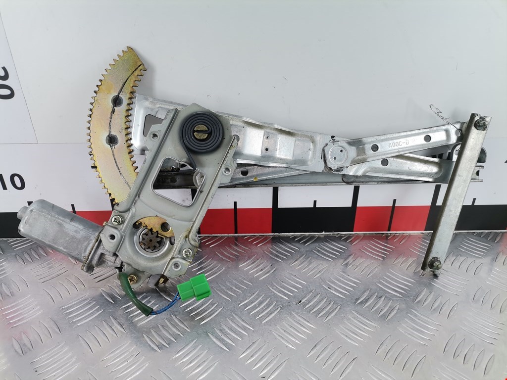 Стеклоподъемник передний правый SUBARU Legacy 1994-1999