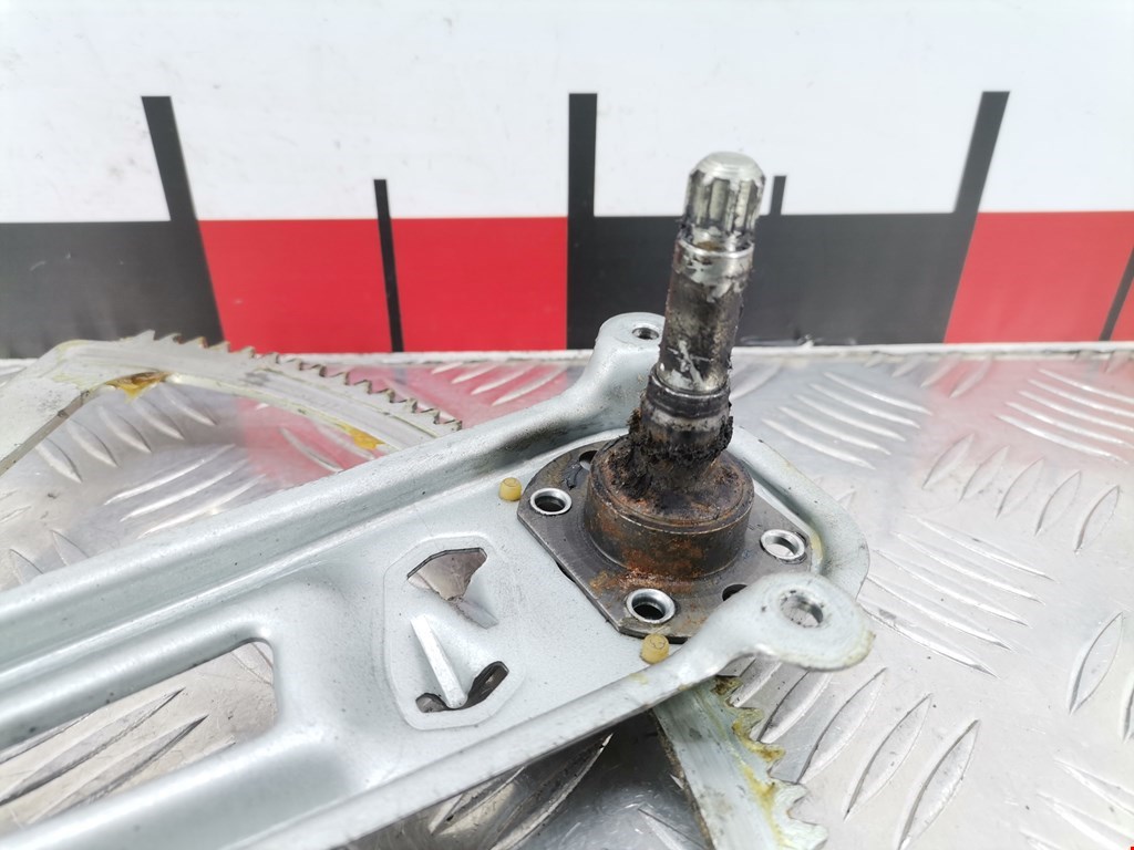 Стеклоподъемник задний левый OPEL Zafira A 1999-2005