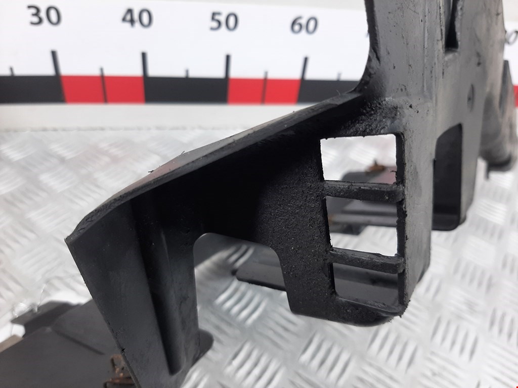 Кожух рулевой колонки BMW X5 E70 2007-2013