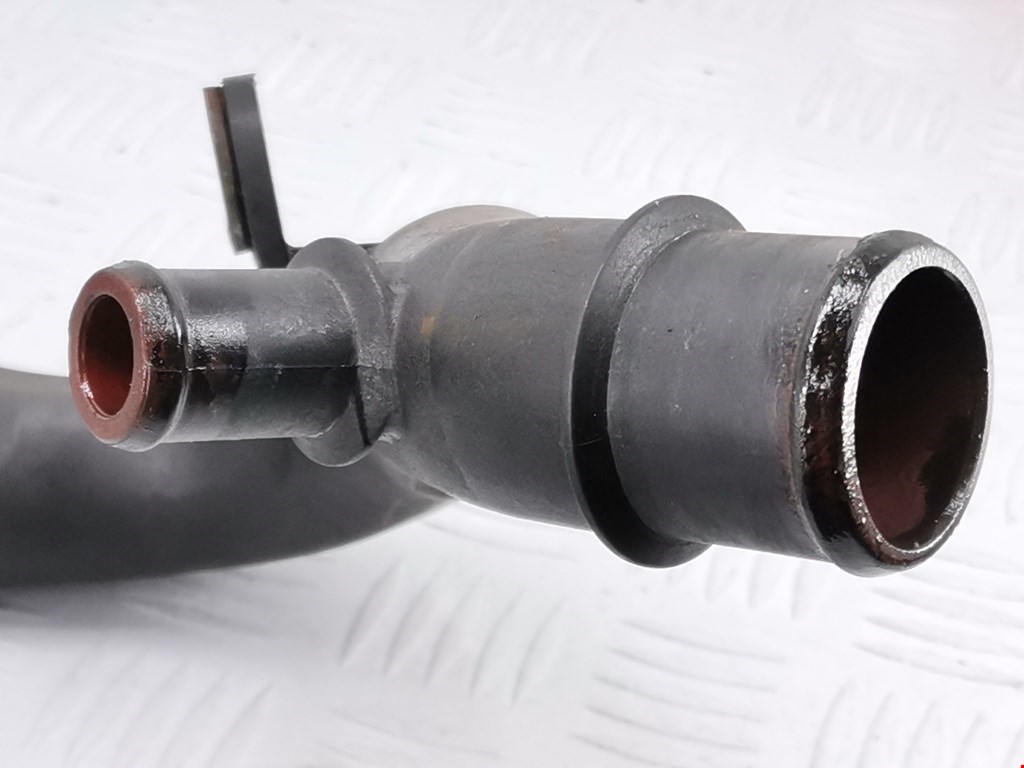 Патрубок OPEL Zafira A 1999-2005