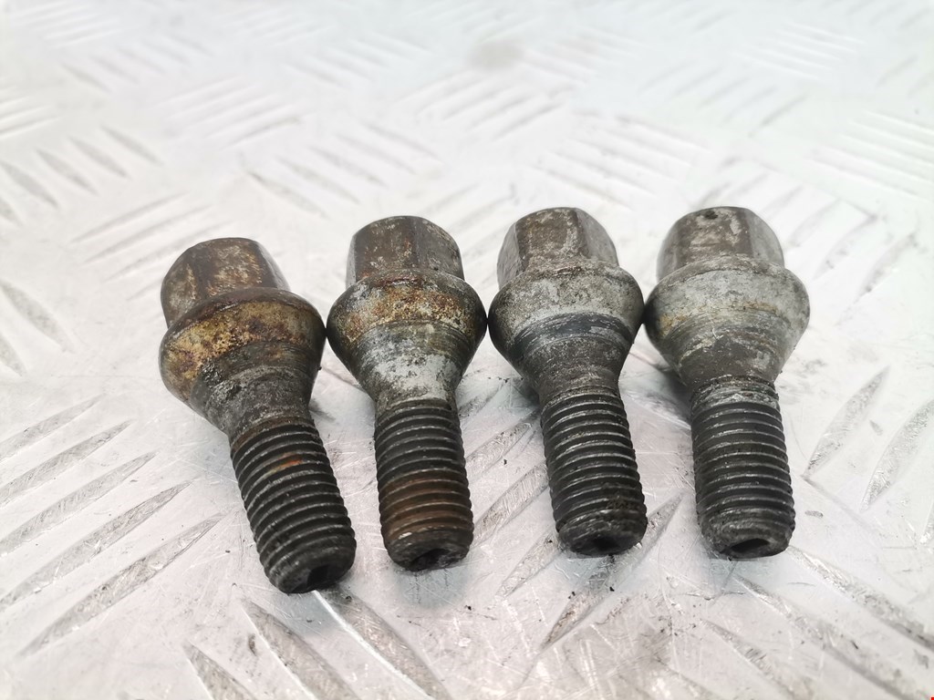 Болты DACIA Logan II 2014-2020