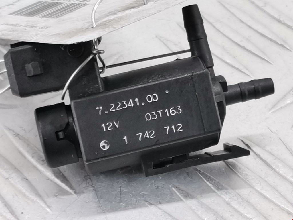 Клапан воздушного фильтра BMW 3-Series (E46) (1998-2007)