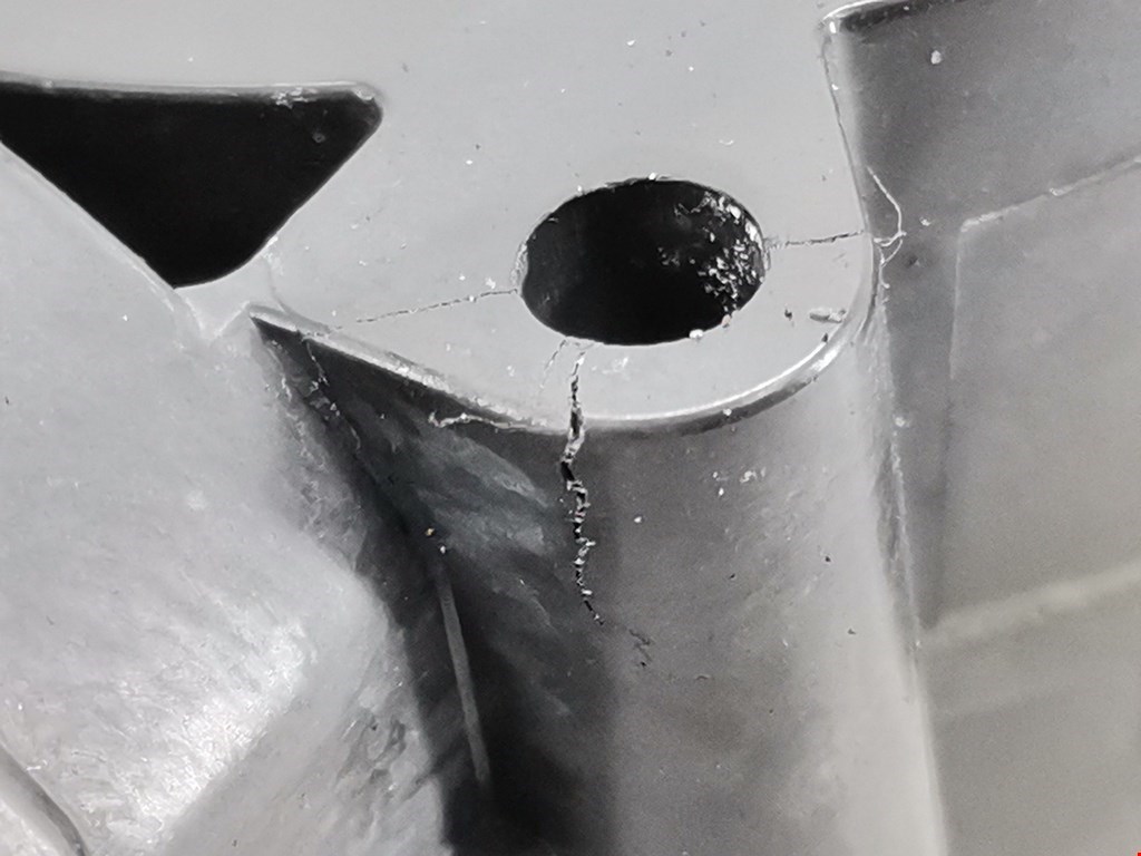 Защита антигравийная PEUGEOT 207 2006-2015