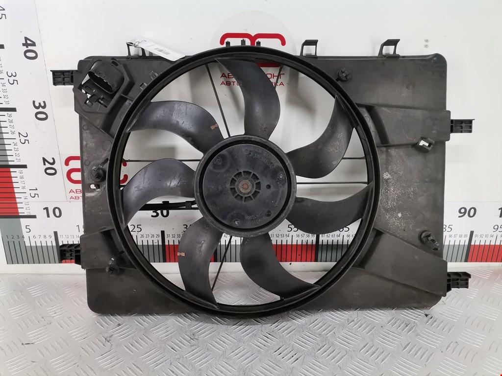 Вентилятор радиатора основного OPEL Astra J 2009-2017