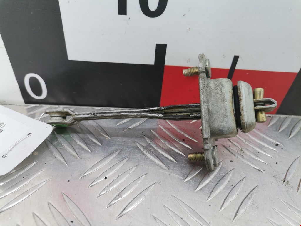 Ограничитель открывания двери SUBARU Legacy 1994-1999