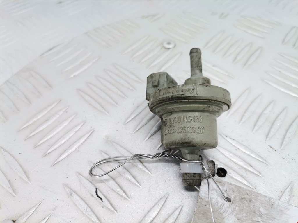 Клапан вентиляции топливного бака VOLKSWAGEN Golf II 1983-1992