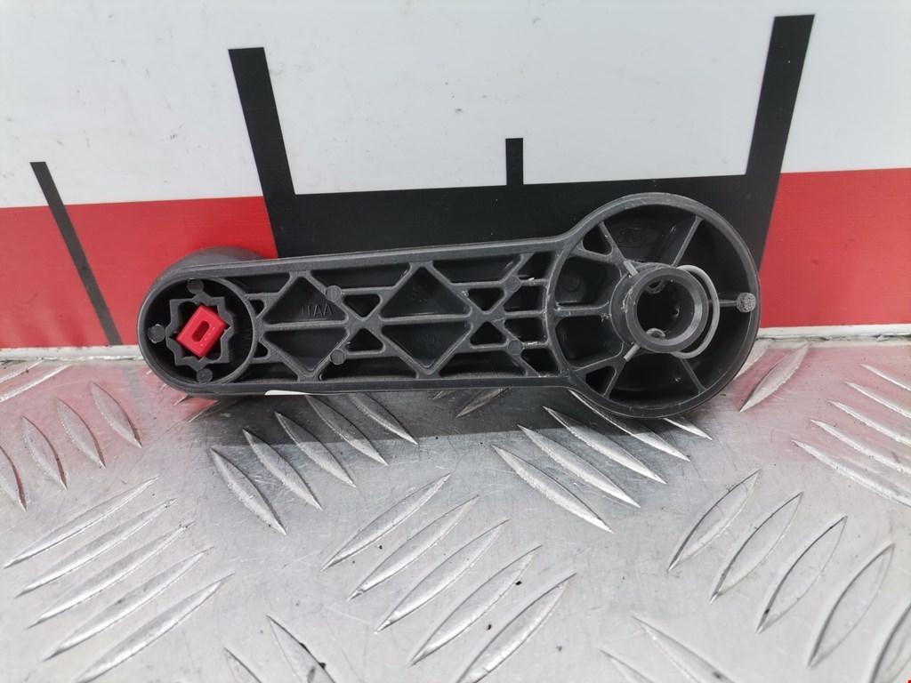 Ручка стеклоподъемника FORD Focus I 1998-2005